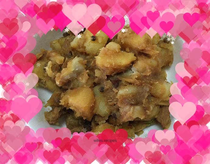 Crispy Steak Stewed Potatoes