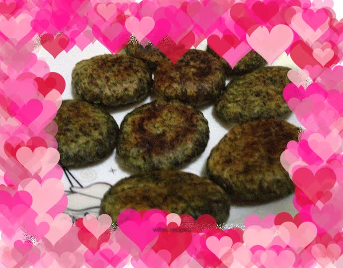 Pan-fried mugwort cake