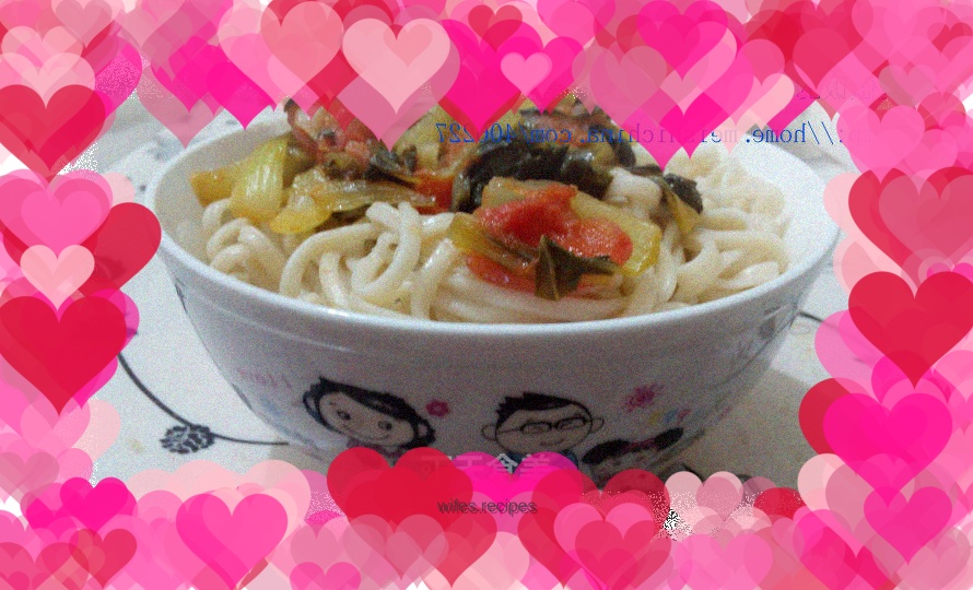 Rapeseed tomato noodles