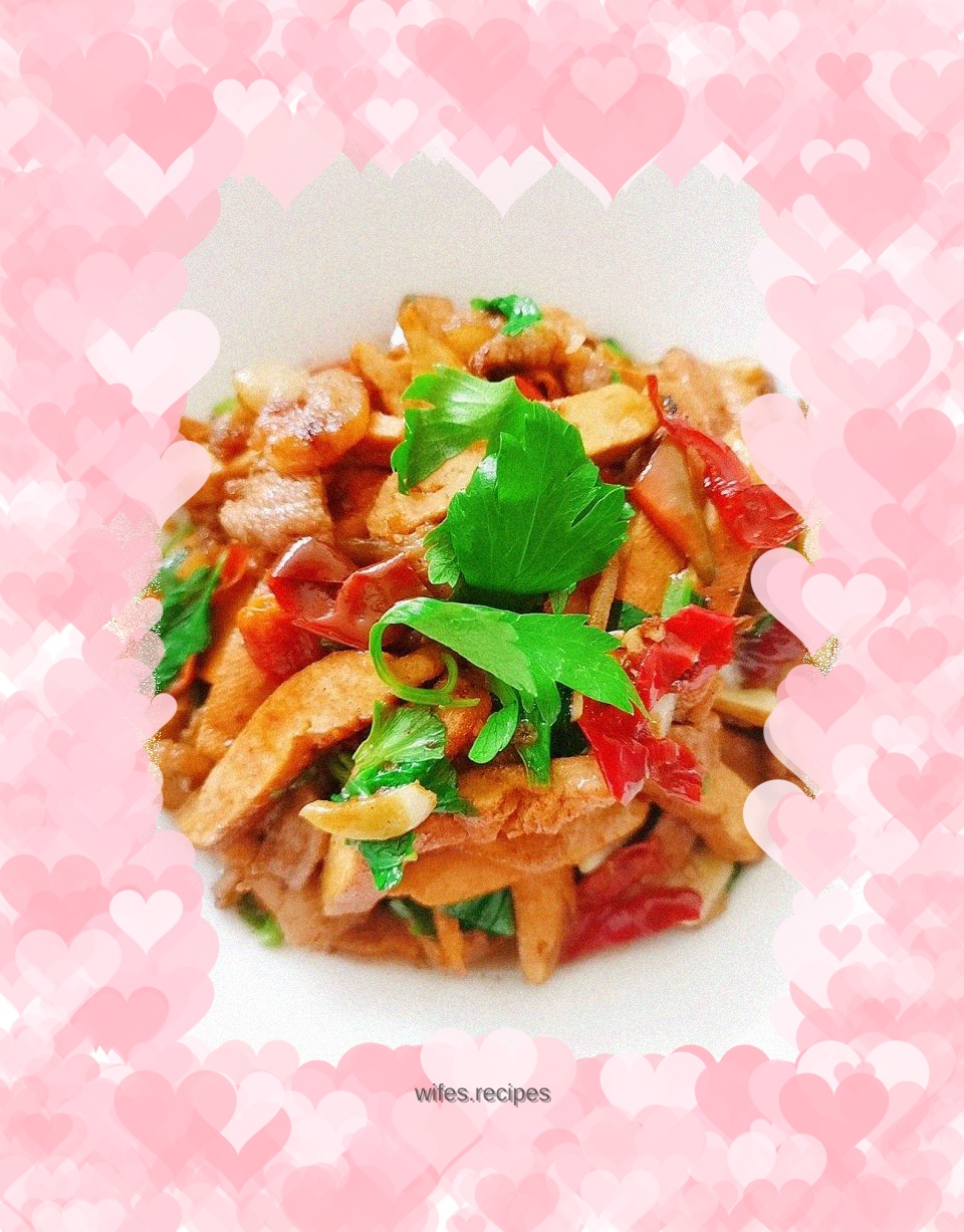 Stir-fried dried tofu with soy sauce