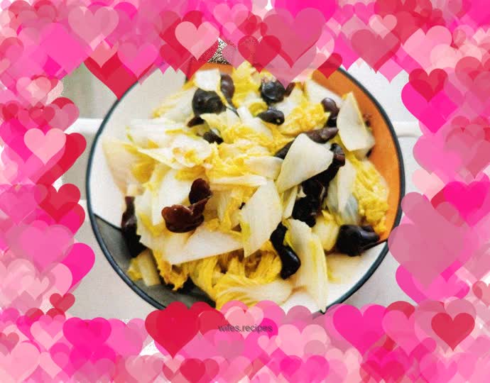 Vinegar fungus and baby cabbage