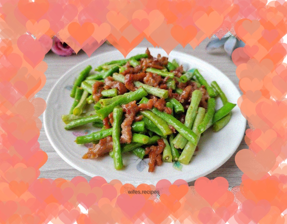 Stir-fried beef with cowpeas