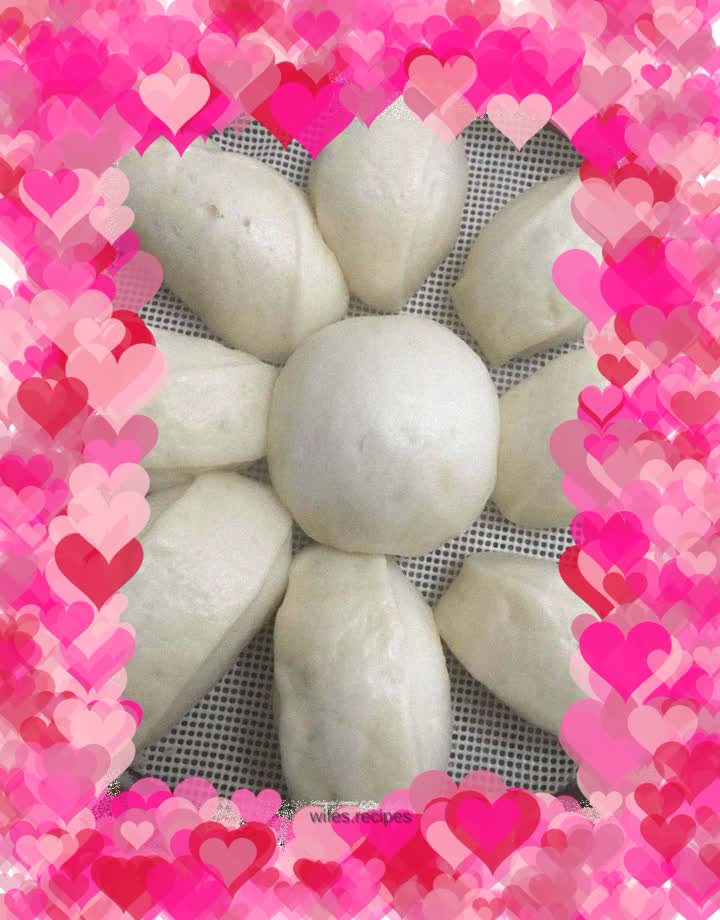 Old noodles steamed buns