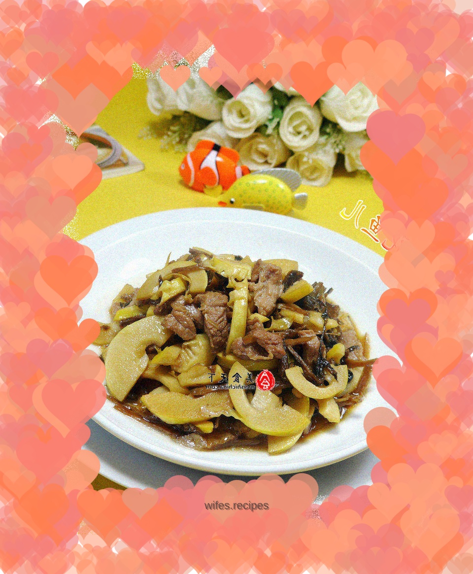 Stir-fried bamboo shoots with dried plums, vegetables and meat