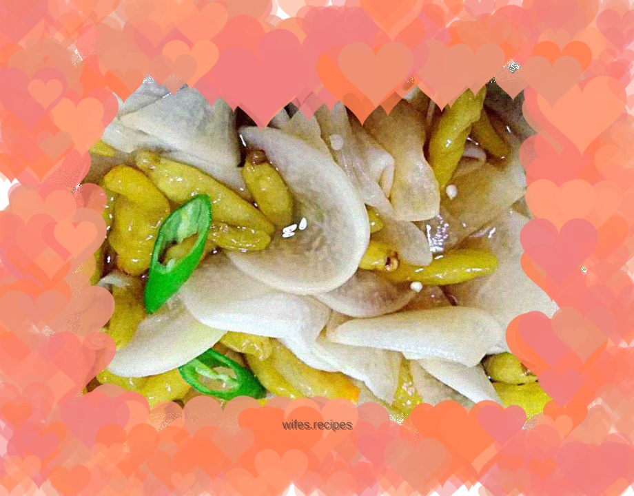 Pickled pepper and pickled radish