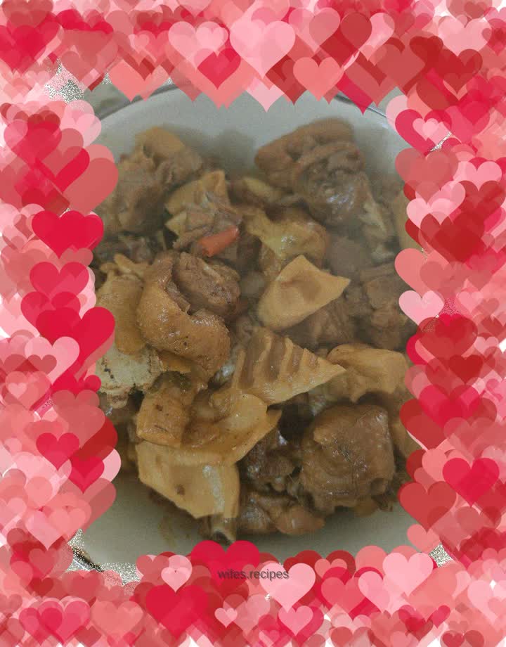 Grilled local chicken with bamboo shoots