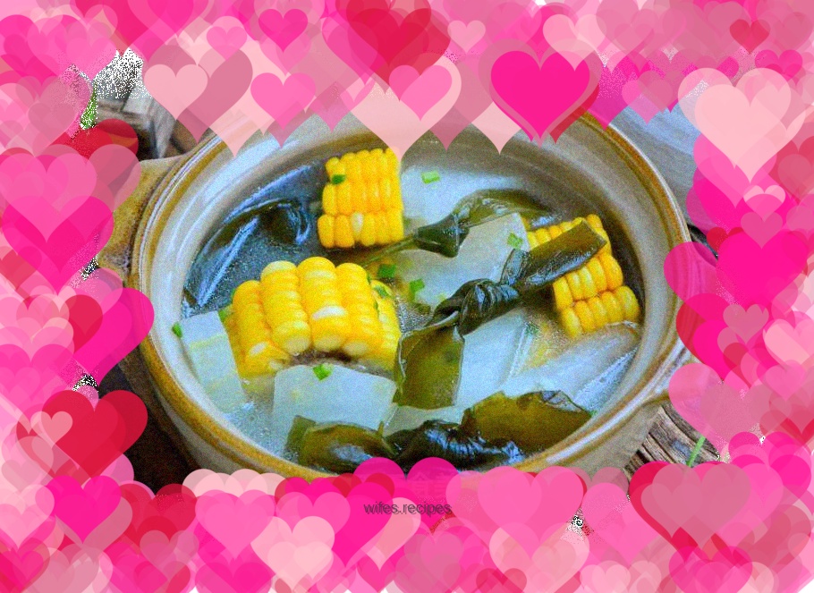 Corn, winter melon and kelp soup
