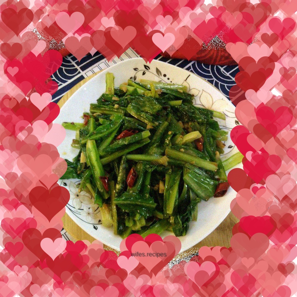 Stir-fried lettuce