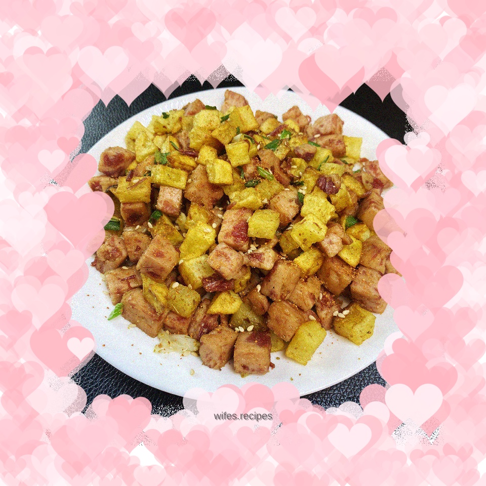 Cumin ham, pork, and diced potatoes