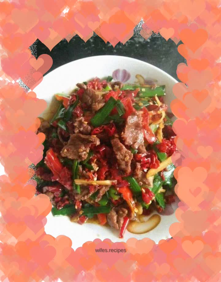 Stir-fried beef with dried chili and garlic