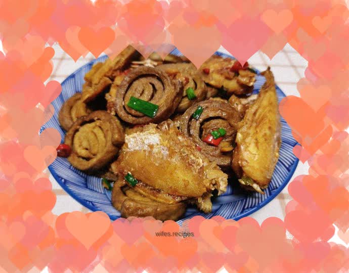 Thousands of pieces of skinned fish burned with mold