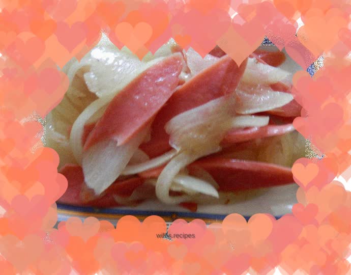 Fried ham with onions