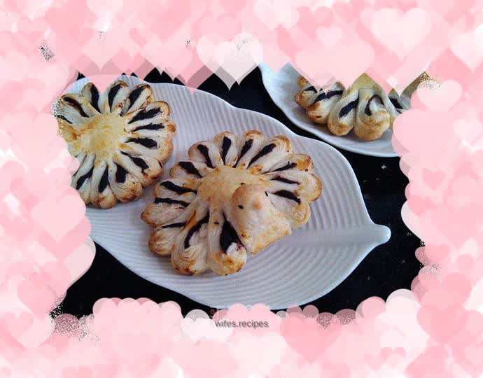 Peacock Spreading Cake--Chinese creative snack