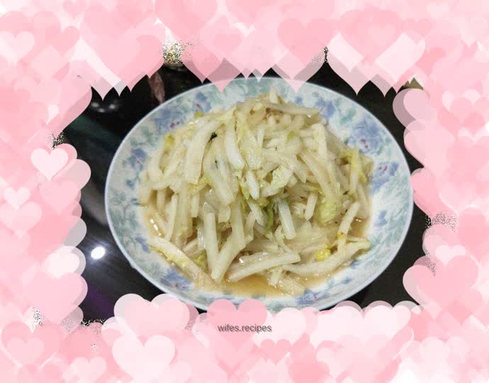 Vegetarian stir-fried cabbage