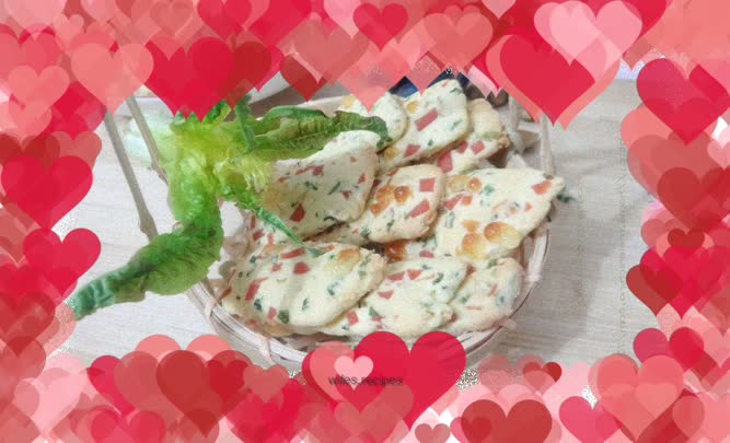 Chive cheese biscuits