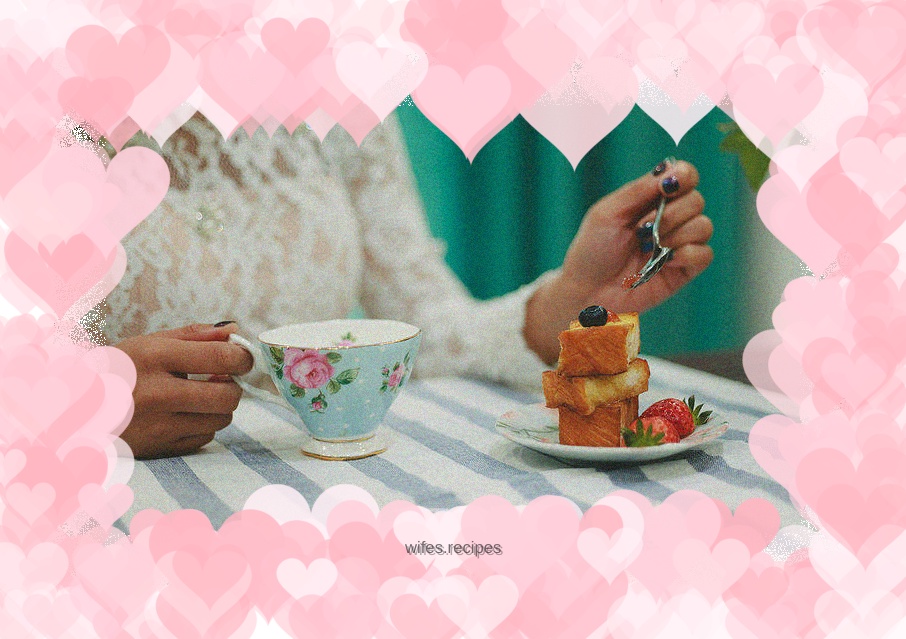 Romance all the time|Sweet French strawberry toast