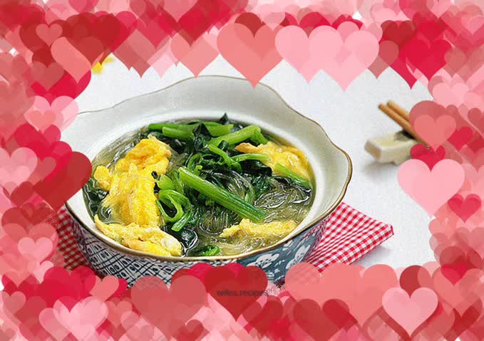 Spinach and Egg Stewed Vermicelli