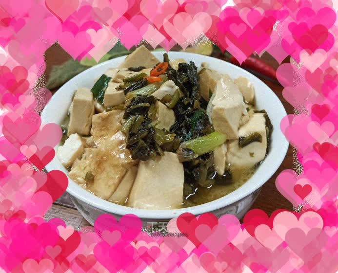 Braised tofu with pickled vegetables