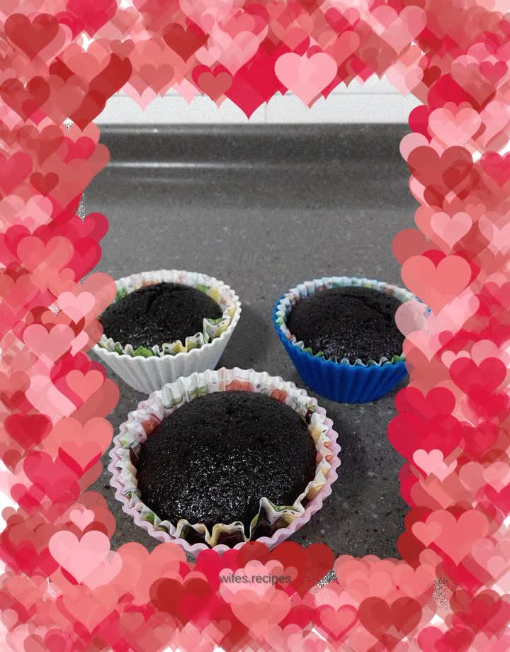 Chocolate Mayonnaise Cupcakes