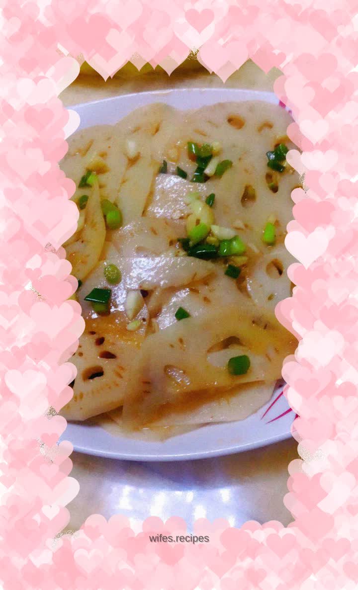 Cold lotus root slices