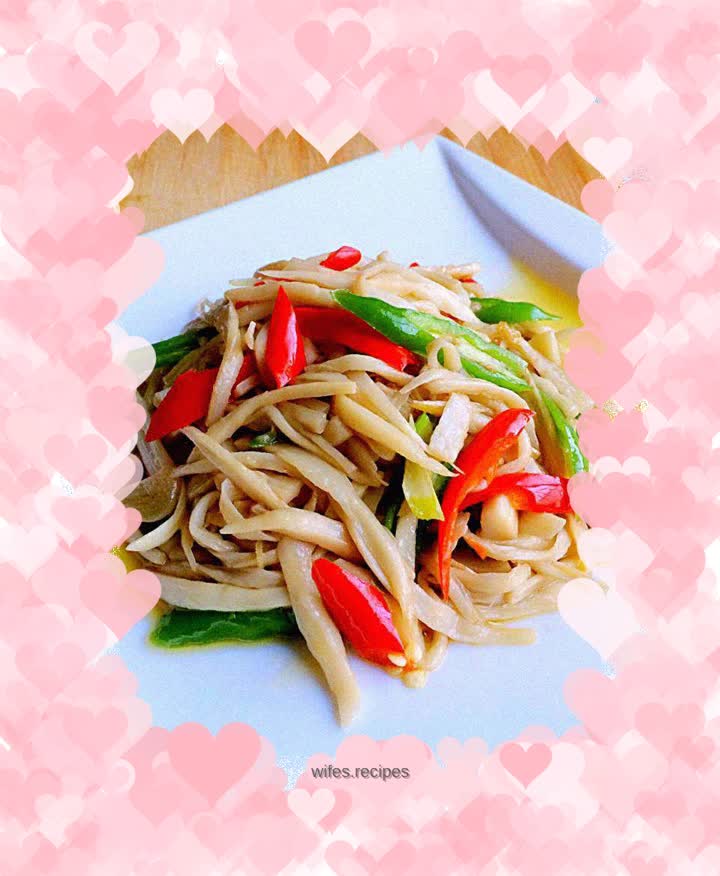 Shredded king oyster mushrooms