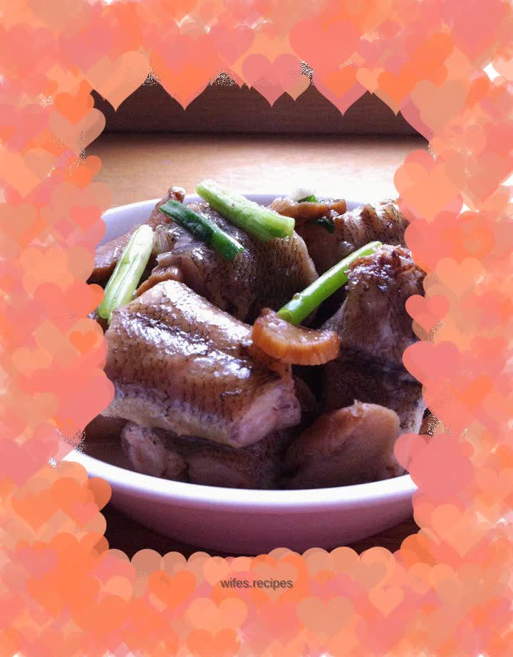 Braised soft-shelled turtle with preserved vegetables