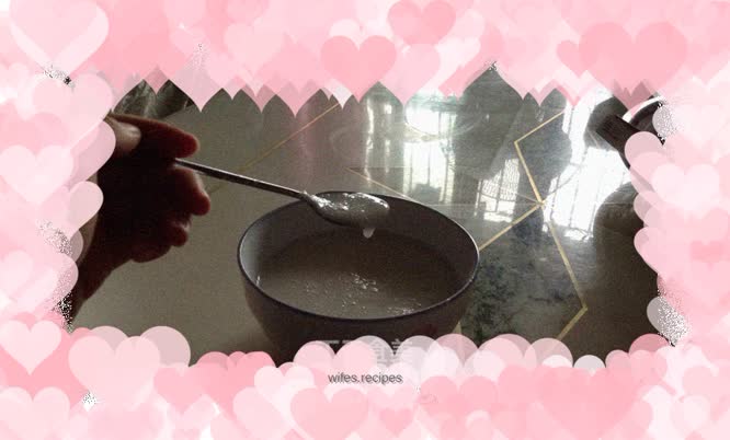 Wine-flavored Tremella Soup