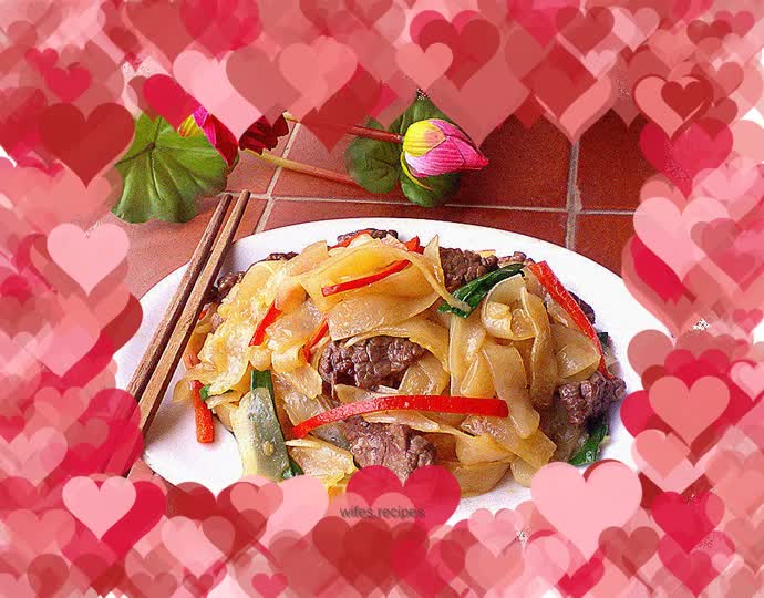 Stir-fried Beef River with Homemade Abalone Sauce