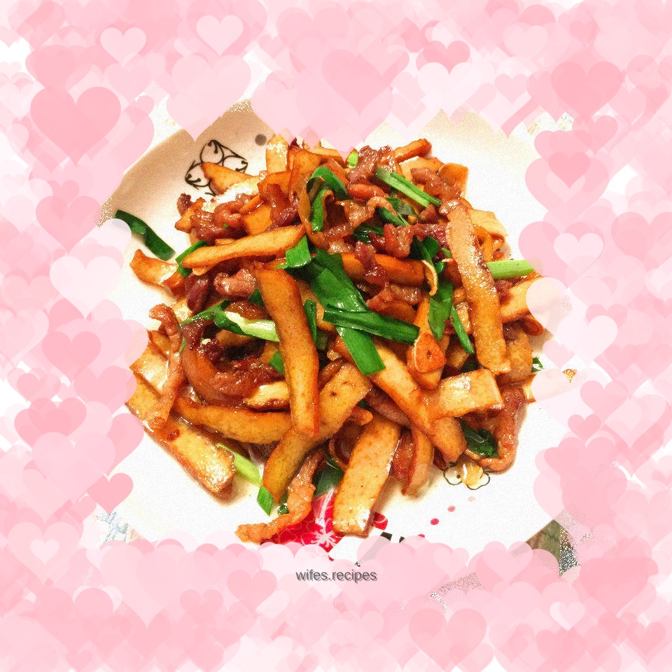 Stir-fried Shredded Pork with Dried Fragrance