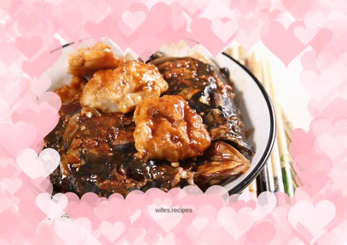 Fish head braised pancake