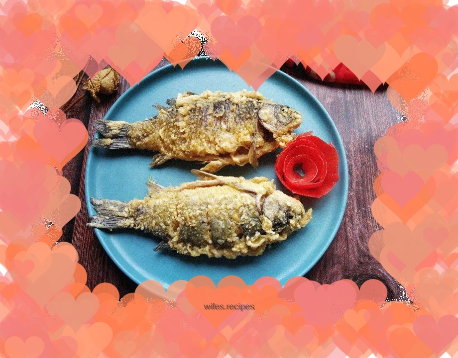 Dry fried crucian carp