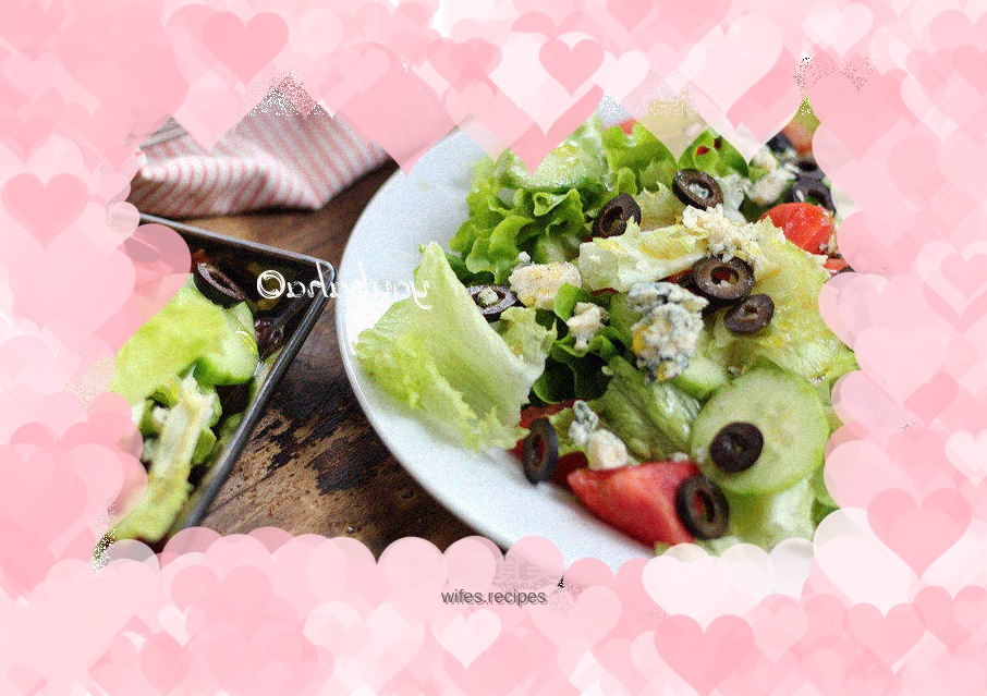 Red wine vinegar salad