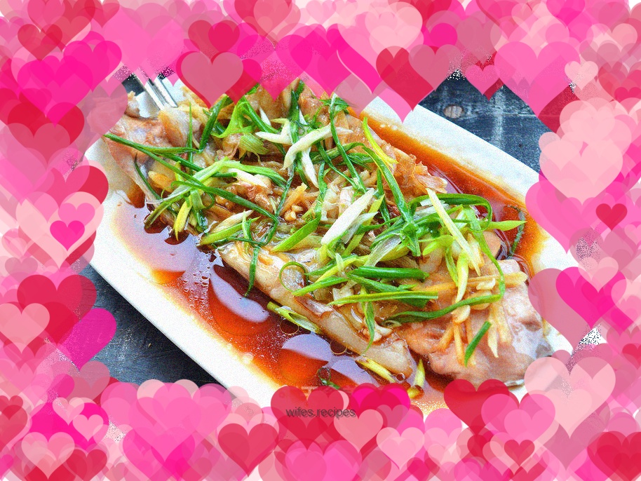 Steamed grass carp belly