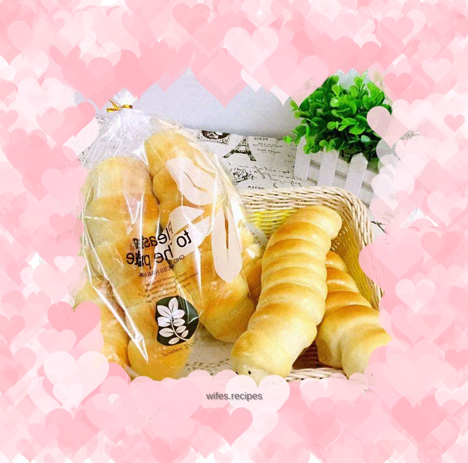 Cute caterpillar bean paste buns