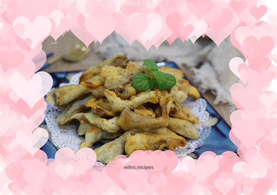 Fried mushrooms with black pepper