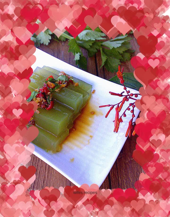 Spicy cucumber jelly