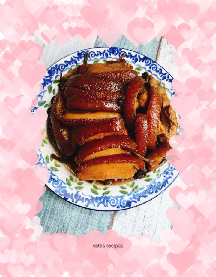 Pork with Tea Tree Mushroom