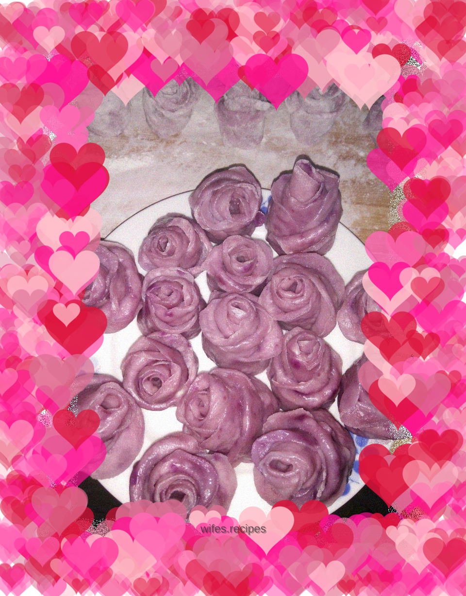 Purple sweet potato rose roll