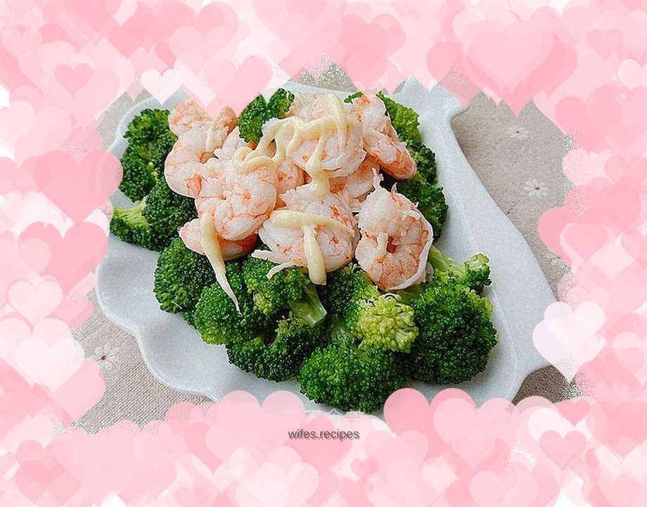 Shrimp and Broccoli Salad